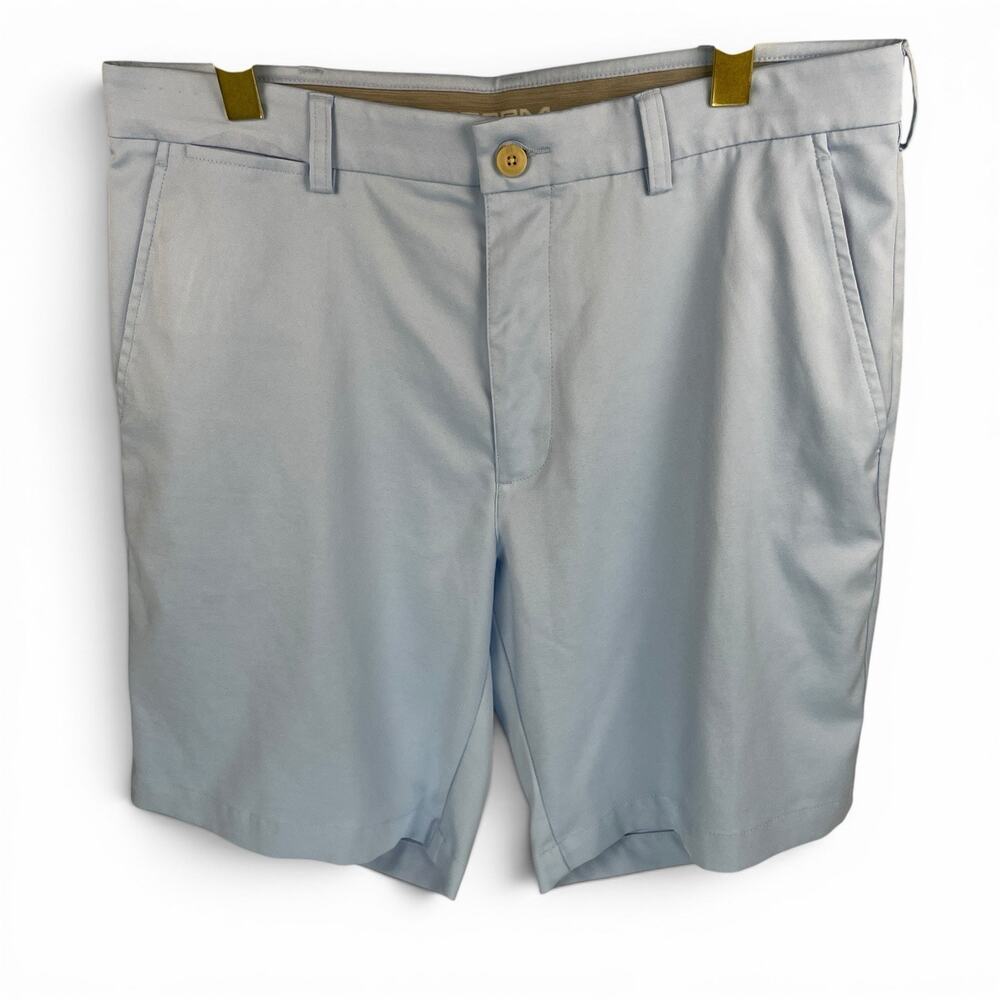 Roundtree and Yorke Light Blue Flat Front Performance Golf Shorts Size 34 9 inch